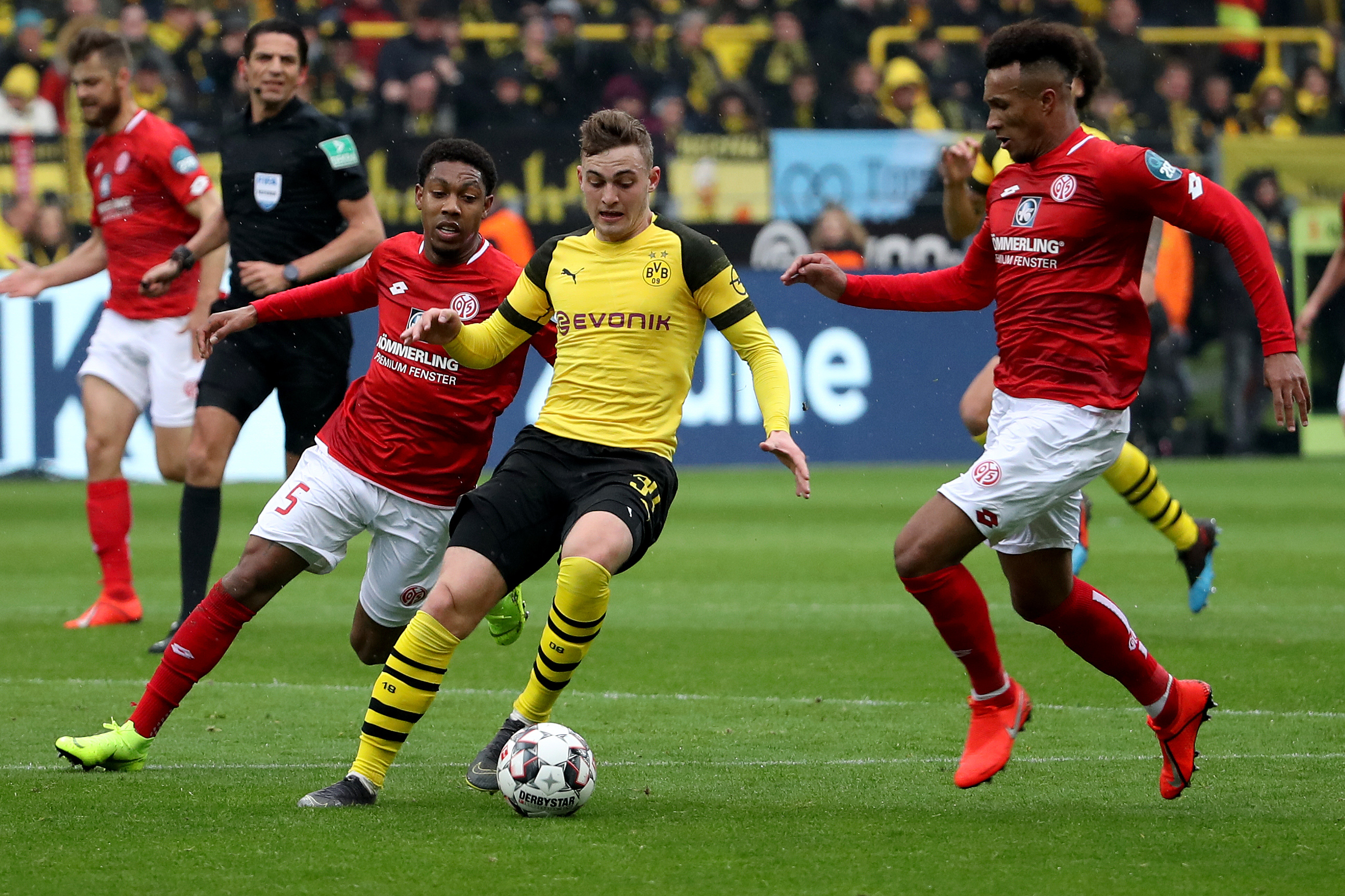 三镇队利用间歇期集中强化进攻技巧，策划丰富进攻训练计划